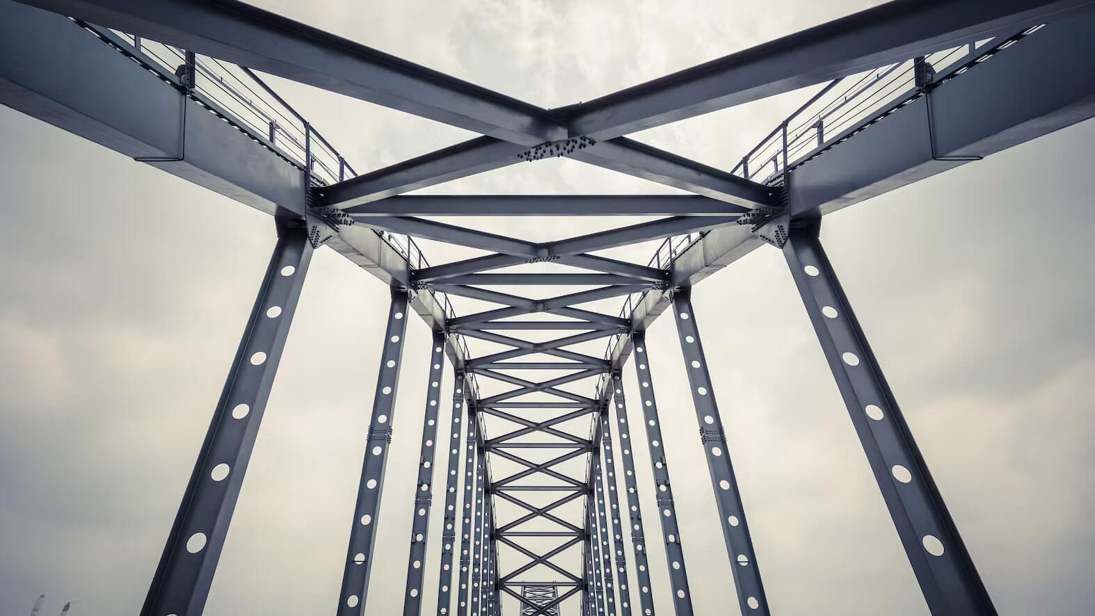 Sistemi di Monitoraggio per ponti e viadotti